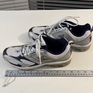Men's Athletic Sneakers - White and Gray